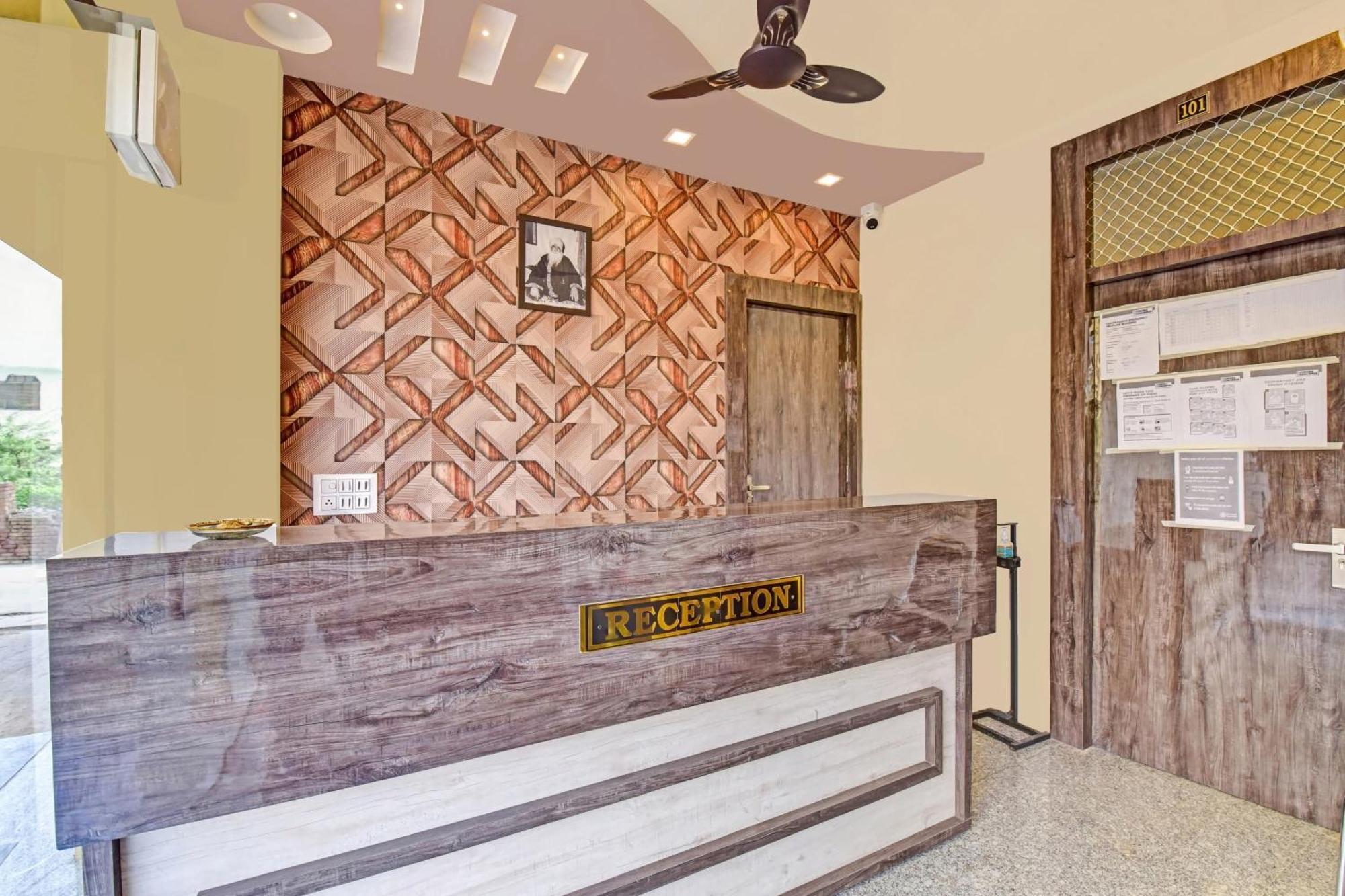Hotel O Grand L M Ajmer Bagian luar foto